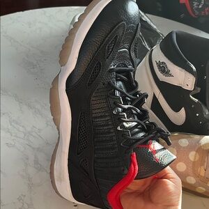 Nike Black and Red Sneakers with White Soles